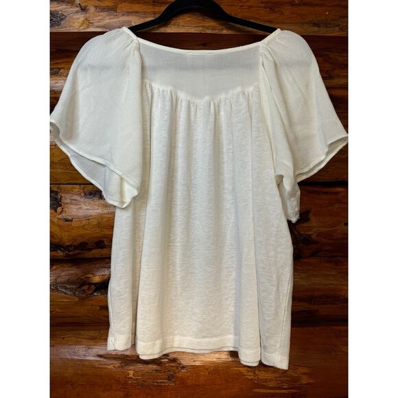 Umgee Cream Blouse with Bell Sleeves Size‎ L - Picture 5 of 6